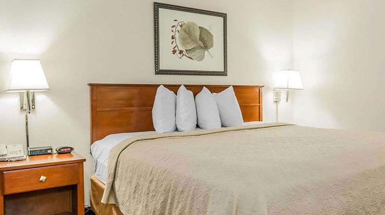 Baymont by Wyndham Indianapolis East Room