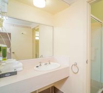 Ballina Beach Resort Room