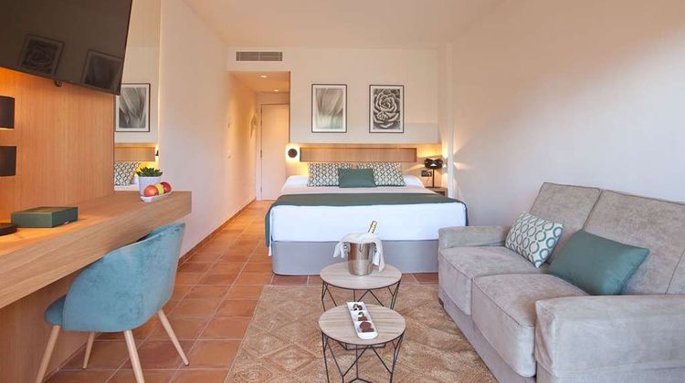 Mon Port Hotel & Spa Room