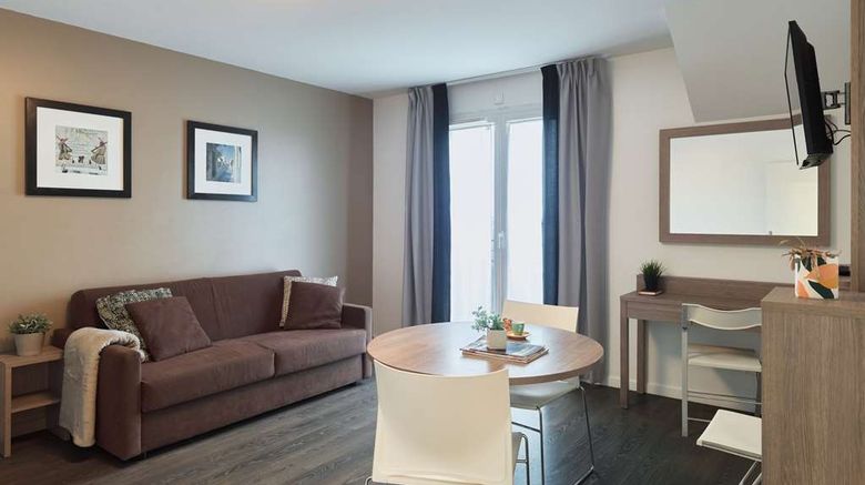 <b>Zenitude Paris Roissy Village Room</b>. Images powered by <a href="https://iceportal.shijigroup.com/" title="IcePortal" target="_blank">IcePortal</a>.