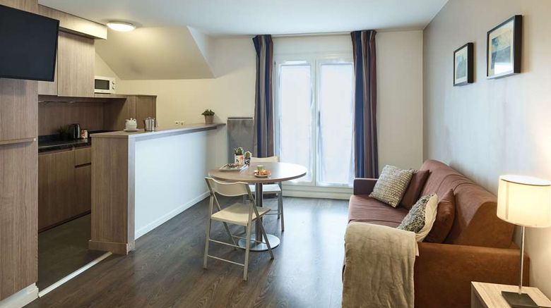 <b>Zenitude Paris Roissy Village Room</b>. Images powered by <a href="https://iceportal.shijigroup.com/" title="IcePortal" target="_blank">IcePortal</a>.
