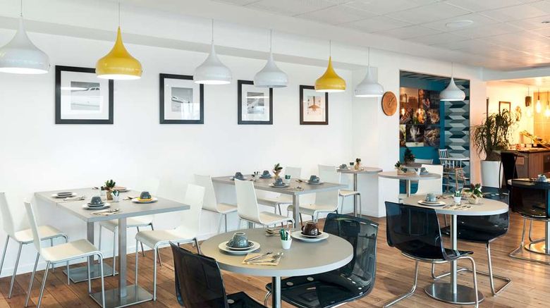 <b>Zenitude Paris Roissy Village Restaurant</b>. Images powered by <a href="https://iceportal.shijigroup.com/" title="IcePortal" target="_blank">IcePortal</a>.
