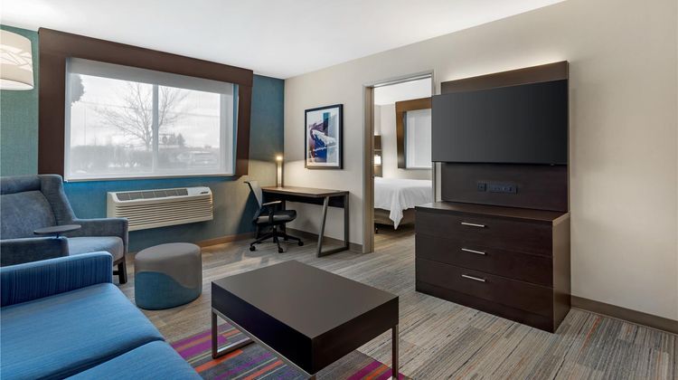 Best Western Plus Burlington Room