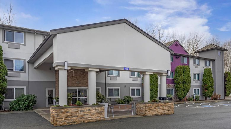 Best Western Plus Burlington Exterior. Images powered by <a href="https://iceportal.shijigroup.com" target="_blank" rel="noopener">Ice Portal</a>.