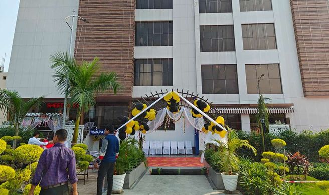 Comfort Inn Pratapvasini Exterior