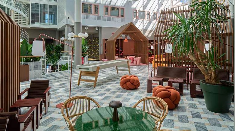 <b>Scandic Ariadne Lobby</b>. Images powered by <a href="https://iceportal.shijigroup.com/" title="IcePortal" target="_blank">IcePortal</a>.