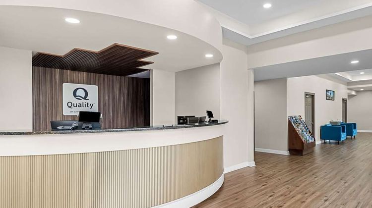 Quality Inn Cornelia Lobby