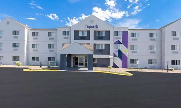 Spark by Hilton Springfield Southwest