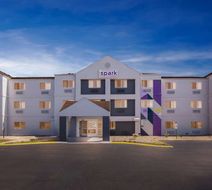 Spark by Hilton Springfield Southwest Exterior