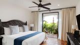 <b>Tropicana Los Cabos, Tapestry Collection Room</b>. Images powered by <a href="https://iceportal.shijigroup.com/" title="IcePortal" target="_blank">IcePortal</a>.