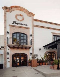 Tropicana Los Cabos, Tapestry Collection