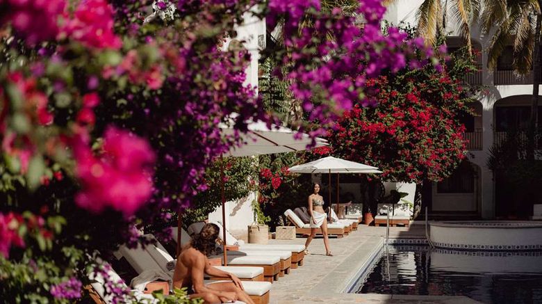<b>Tropicana Los Cabos, Tapestry Collection Pool</b>. Images powered by <a href="https://iceportal.shijigroup.com/" title="IcePortal" target="_blank">IcePortal</a>.