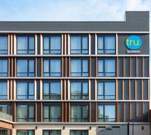 Tru by Hilton Brooklyn Exterior