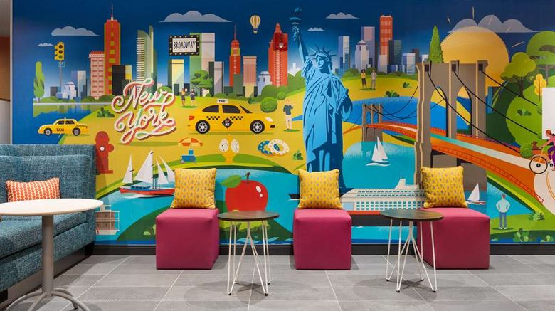 <b>Tru by Hilton Brooklyn Lobby</b>. Images powered by <a href="https://iceportal.shijigroup.com/" title="IcePortal" target="_blank">IcePortal</a>.