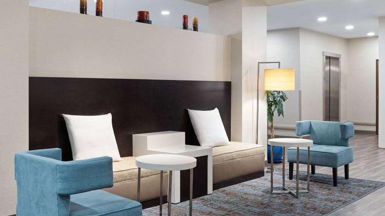 <b>La Quinta Inn & Sts by Wyndham Wenatchee Lobby</b>. Images powered by <a href="https://iceportal.shijigroup.com/" title="IcePortal" target="_blank">IcePortal</a>.