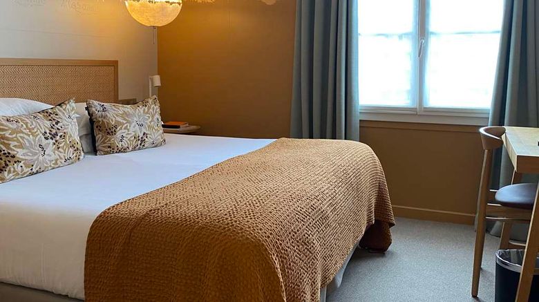 <b>Cezanne Hotel Room</b>. Images powered by <a href="https://iceportal.shijigroup.com/" title="IcePortal" target="_blank">IcePortal</a>.