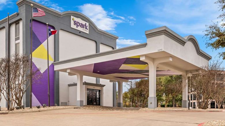 Spark by Hilton Richardson Dallas Exterior. Images powered by <a href="https://iceportal.shijigroup.com" target="_blank" rel="noopener">Ice Portal</a>.