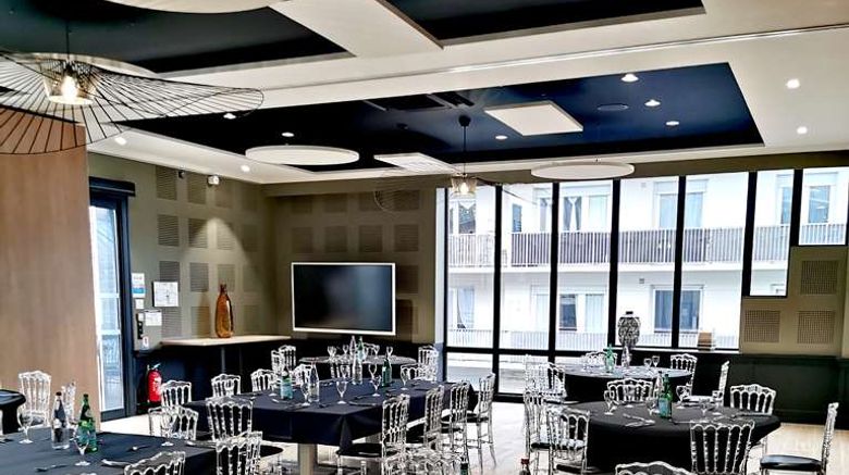 <b>Grand Hotel Brive Restaurant</b>. Images powered by <a href="https://iceportal.shijigroup.com/" title="IcePortal" target="_blank">IcePortal</a>.