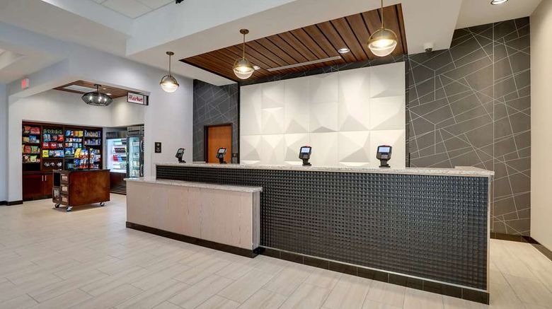<b>Drury Plaza Cincinnati Florence Lobby</b>. Images powered by <a href="https://iceportal.shijigroup.com/" title="IcePortal" target="_blank">IcePortal</a>.