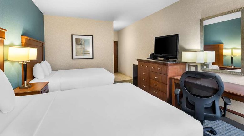 <b>Sonesta Essential Houston Hobby Airport Room</b>. Images powered by <a href="https://iceportal.shijigroup.com/" title="IcePortal" target="_blank">IcePortal</a>.