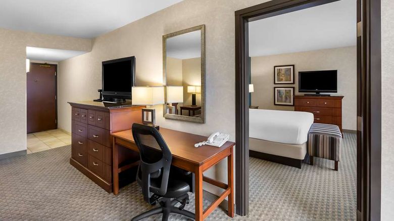 <b>Sonesta Essential Houston Hobby Airport Suite</b>. Images powered by <a href="https://iceportal.shijigroup.com/" title="IcePortal" target="_blank">IcePortal</a>.
