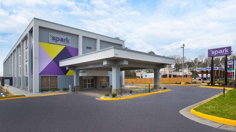 <b>Spark by Hilton Jackson Ridgeland Exterior</b>. Images powered by <a href="https://iceportal.shijigroup.com/" title="IcePortal" target="_blank">IcePortal</a>.