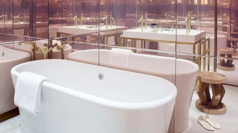 <b>9Confidentiel Hotel Suite</b>. Images powered by <a href="https://iceportal.shijigroup.com/" title="IcePortal" target="_blank">IcePortal</a>.