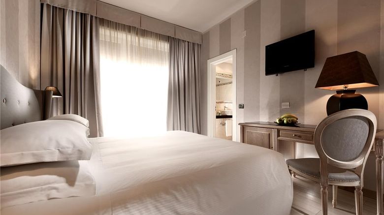 <b>Ambasciatori Hotel Florence Room</b>. Images powered by <a href="https://iceportal.shijigroup.com/" title="IcePortal" target="_blank">IcePortal</a>.