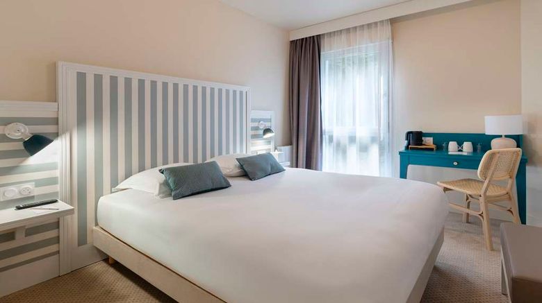 <b>Best Western Flers Centre Gare Room</b>. Images powered by <a href="https://iceportal.shijigroup.com/" title="IcePortal" target="_blank">IcePortal</a>.