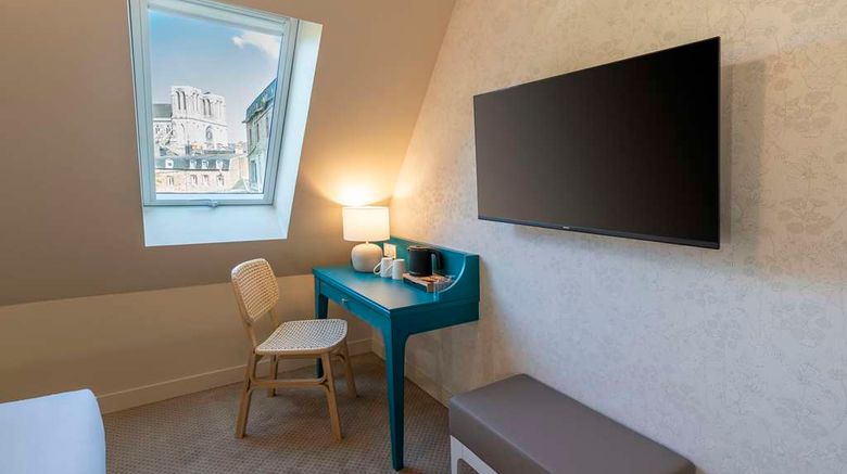 <b>Best Western Flers Centre Gare Room</b>. Images powered by <a href="https://iceportal.shijigroup.com/" title="IcePortal" target="_blank">IcePortal</a>.