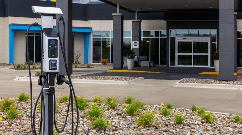 <b>Home2 Suites by Hilton Ankeny Exterior</b>. Images powered by <a href="https://iceportal.shijigroup.com/" title="IcePortal" target="_blank">IcePortal</a>.