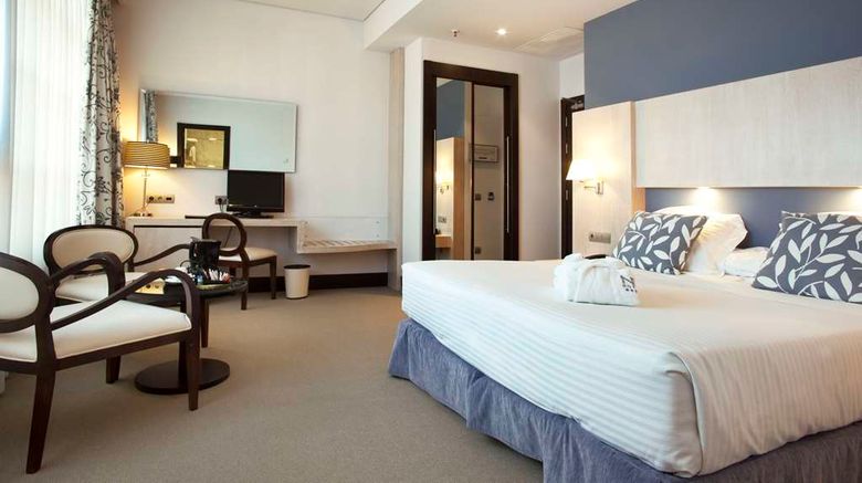 <b>Hotel Nuevo Boston Room</b>. Images powered by <a href="https://iceportal.shijigroup.com/" title="IcePortal" target="_blank">IcePortal</a>.