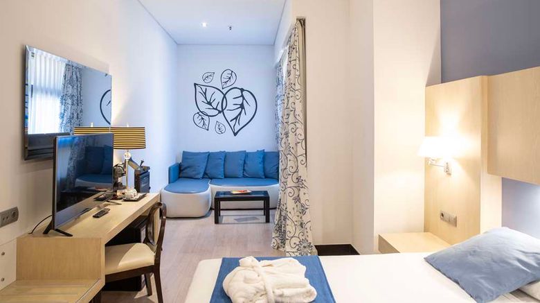 <b>Hotel Nuevo Boston Suite</b>. Images powered by <a href="https://iceportal.shijigroup.com/" title="IcePortal" target="_blank">IcePortal</a>.