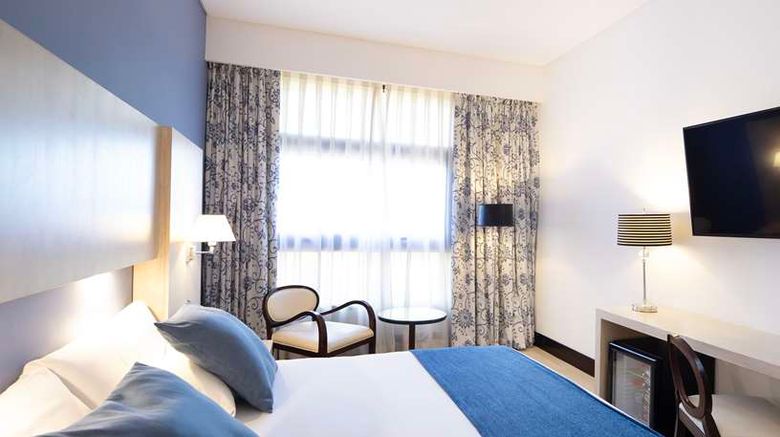 <b>Hotel Nuevo Boston Room</b>. Images powered by <a href="https://iceportal.shijigroup.com/" title="IcePortal" target="_blank">IcePortal</a>.