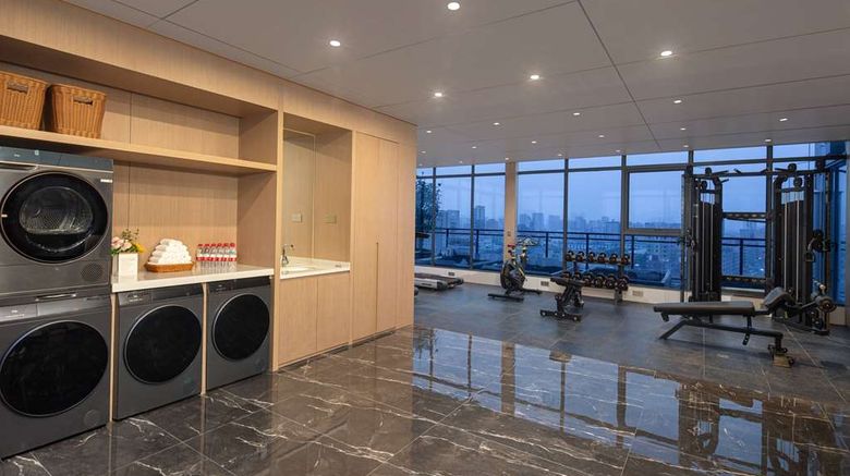 <b>Ramada Encore by Wyndham Dongg Lobby</b>. Images powered by <a href="https://iceportal.shijigroup.com/" title="IcePortal" target="_blank">IcePortal</a>.