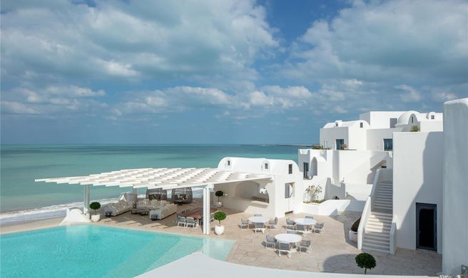 Anantara Santorini Abu Dhabi Retreat Exterior