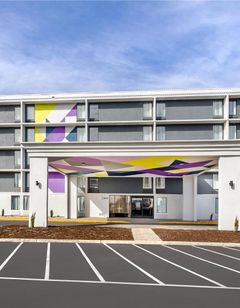 Spark by Hilton Roanoke Airport