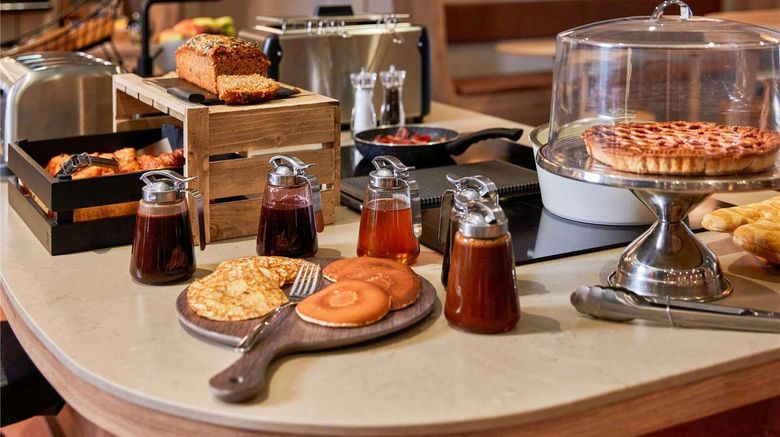 <b>Aparthotel Adagio Abidjan Marcory Restaurant</b>. Images powered by <a href="https://iceportal.shijigroup.com/" title="IcePortal" target="_blank">IcePortal</a>.
