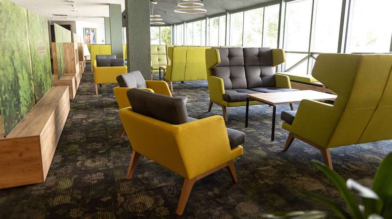 <b>Hotel Gut Matheshof, BW Signature Coll Lobby</b>. Images powered by <a href="https://iceportal.shijigroup.com/" title="IcePortal" target="_blank">IcePortal</a>.