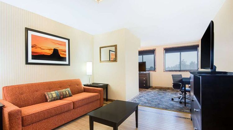 Red Lion Hotel Gillette Room