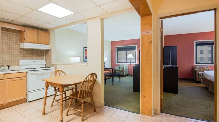 Red Lion Hotel Gillette Room
