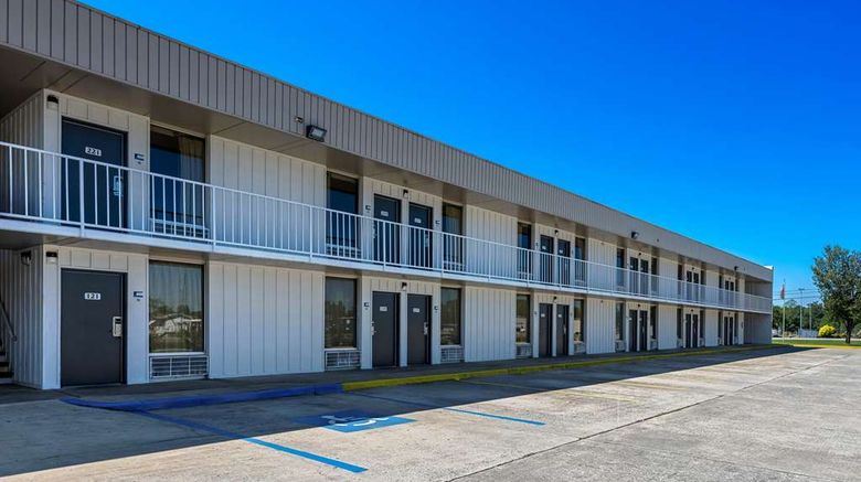 <b>Americas Best Value Inn Hamilton Exterior</b>. Images powered by <a href="https://iceportal.shijigroup.com/" title="IcePortal" target="_blank">IcePortal</a>.