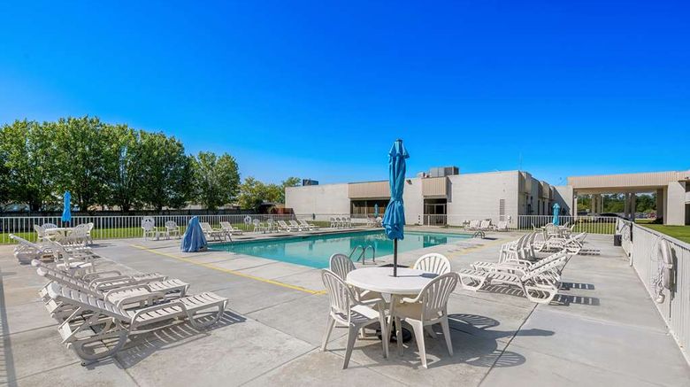 <b>Americas Best Value Inn Hamilton Pool</b>. Images powered by <a href="https://iceportal.shijigroup.com/" title="IcePortal" target="_blank">IcePortal</a>.