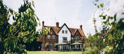 The Olde Bell, BW Signature Collection Exterior