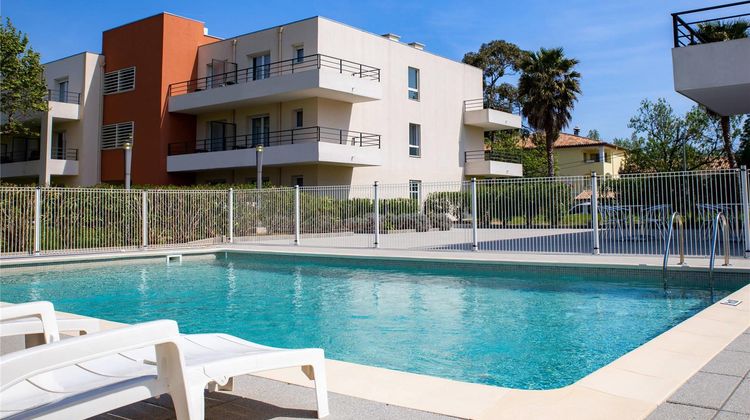 Comfort Aparthotel Cannes Mandelieu Pool