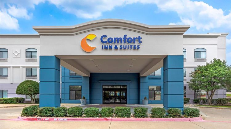 Comfort Inn & Suites Las Colinas DFW Exterior