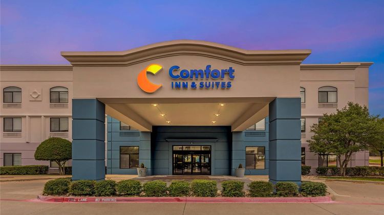 Comfort Inn & Suites Las Colinas DFW Exterior