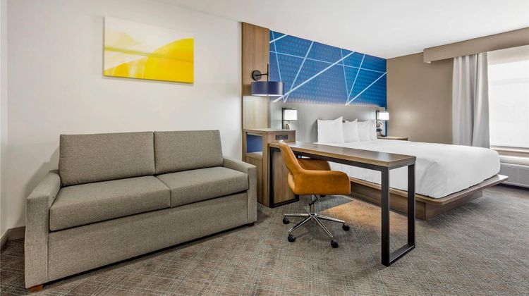 Comfort Inn & Suites Las Colinas DFW Room