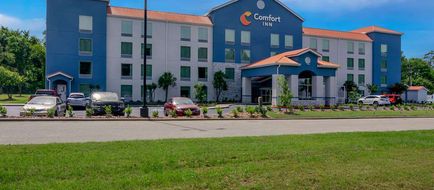 Comfort Inn Conroe Exterior