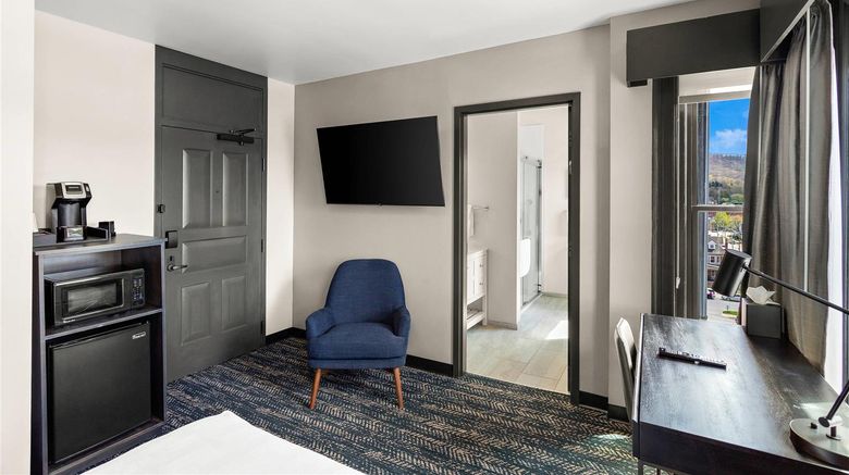 <b>Tygart Hotel, Ascend Hotel Collection Room</b>. Images powered by <a href="https://iceportal.shijigroup.com/" title="IcePortal" target="_blank">IcePortal</a>.